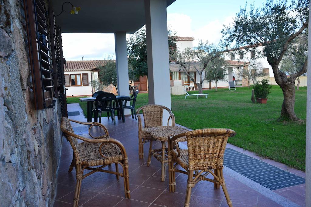 Oleandro Apartment Lotzorai Bilik gambar