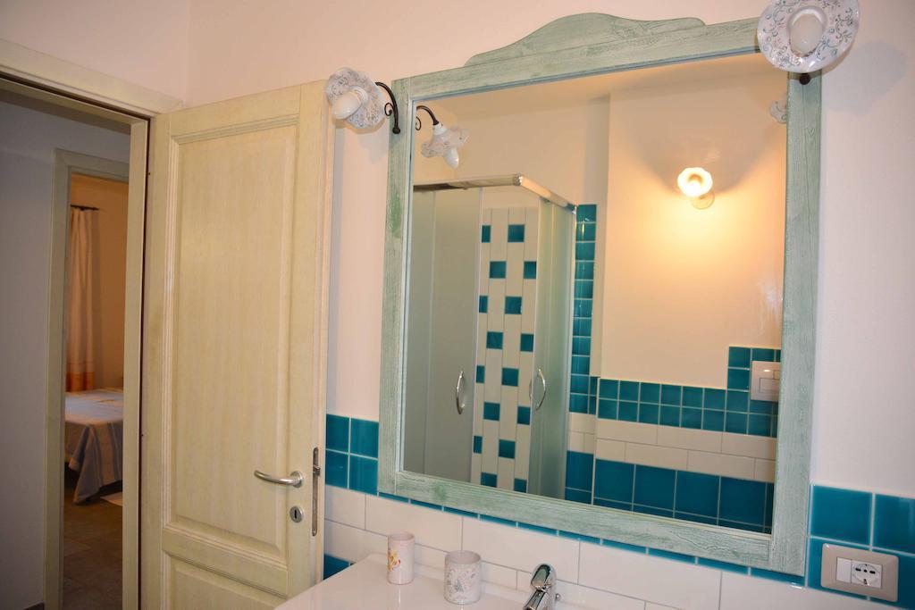 Oleandro Apartment Lotzorai Bilik gambar