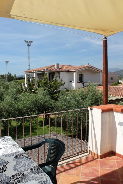 Oleandro Apartment Lotzorai Luaran gambar