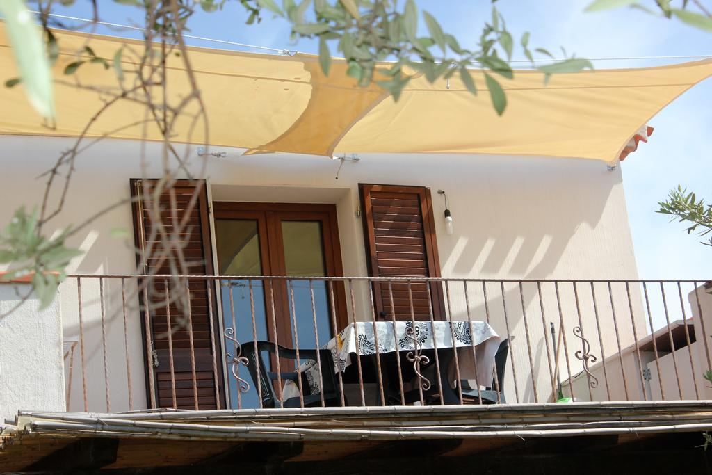 Oleandro Apartment Lotzorai Luaran gambar